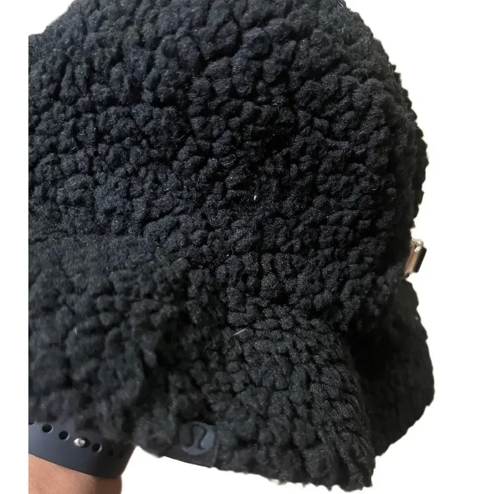 Lululemon Black Sherpa Fleece Bucket Hat with Buckle Detail S/M (0924)